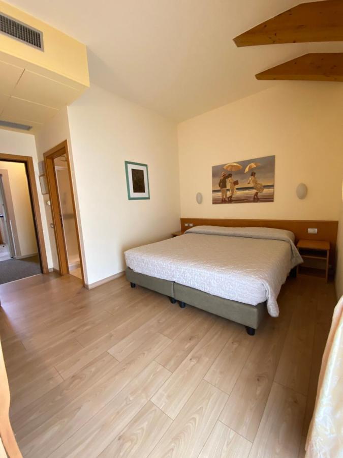 Hotel Al Brenta à Levico Terme Extérieur photo